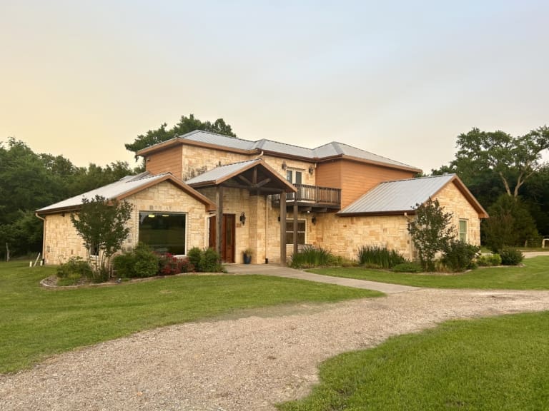 Private Airports Near Me Access to Exclusive Aviation Services